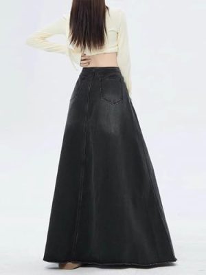 Retro Black Denim Skirt for Women in Spring and Autumn Fat pearshaped Midlength Fishtail