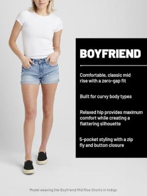 Women's Boyfriend Mid Rise Short