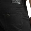 Men's Extreme Motion Slim Straight Jean