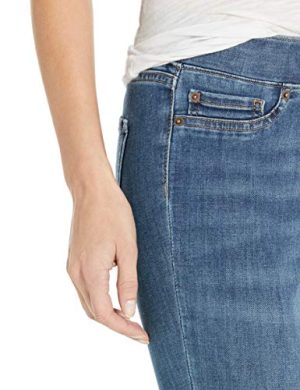 Women's Mid-Rise Stretch Pull-On Jegging (Available in Plus Size)